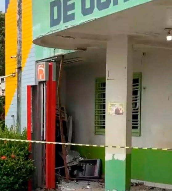 Bandidos explodem caixa eletrônico que funcionava em Prefeitura de Ourilândia do Norte