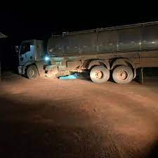 Pai atropela e mata filho de 12 anos com caminhão-tanque em Rio Maria