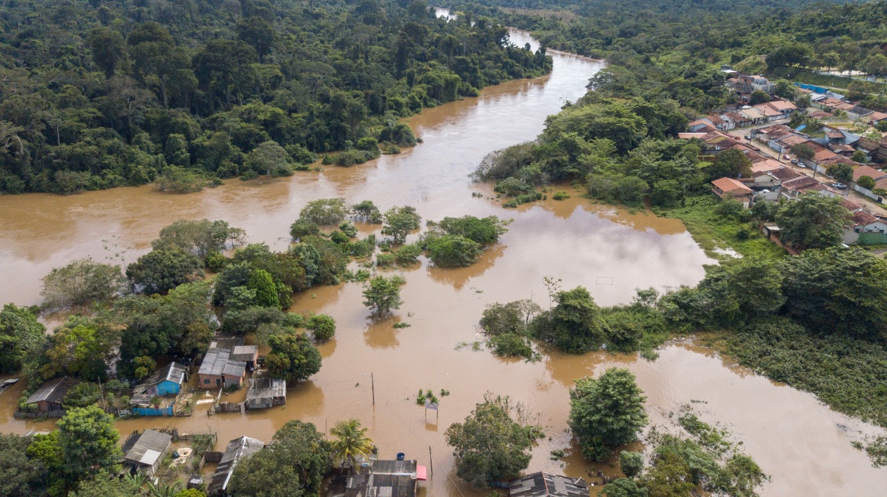 Defesa Civil: quase cinco mil pessoas foram afetadas pela chuva deste sábado, 18