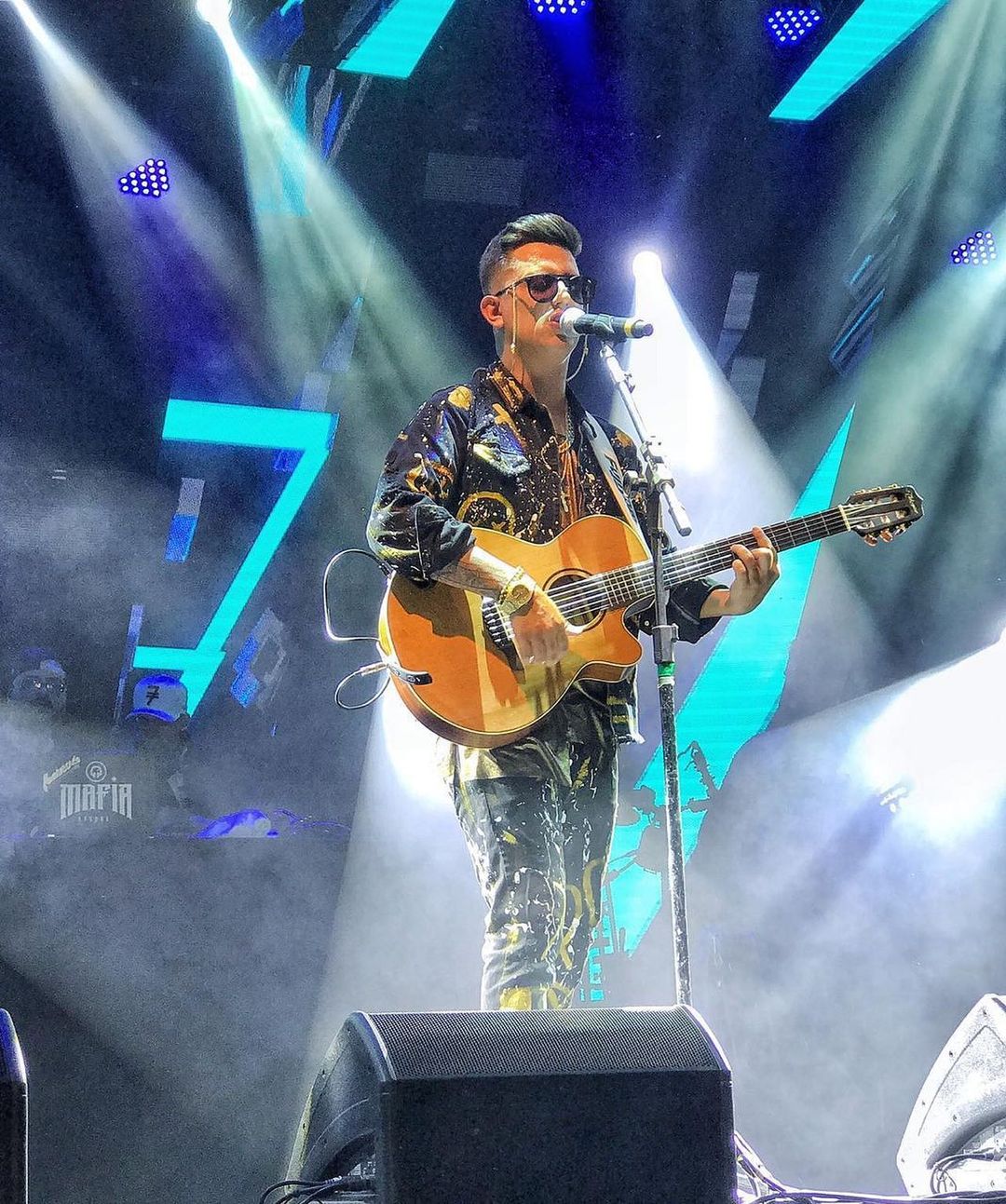 Cantor sertanejoCantor sertanejo, Dan Lellis, é preso suspeito de tráfico de drogas é preso suspeito de tráfico de drogas