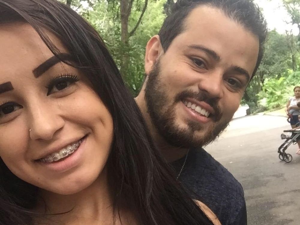 Homem mata esposa e sogra e mantem os corpos reféns por 3 horas