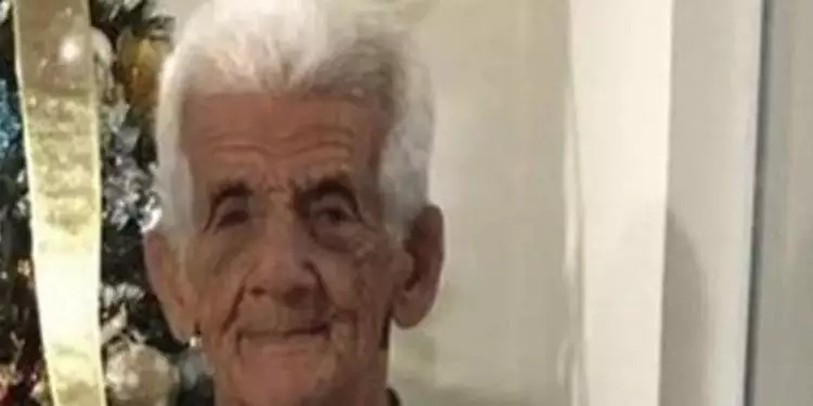 Idoso morre após ter casa invadida e incendiada