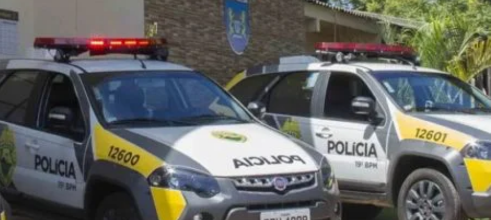 Homem com medo da esposa, simula crime para ser preso e evitar chegar em casa bêbado