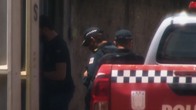 Polícia identifica autora de boatos sobre ataques em escolas de Tailândia