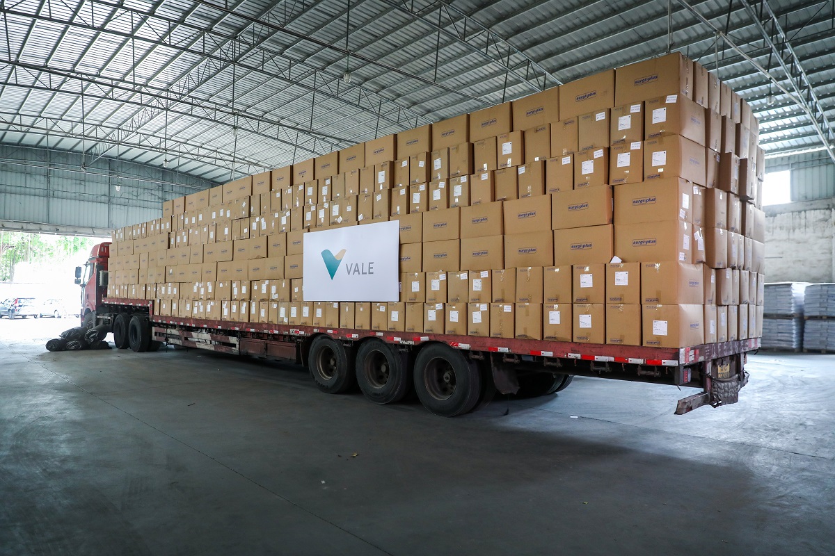 Chega ao Brasil primeiro lote de EPIs comprados pela Vale na China