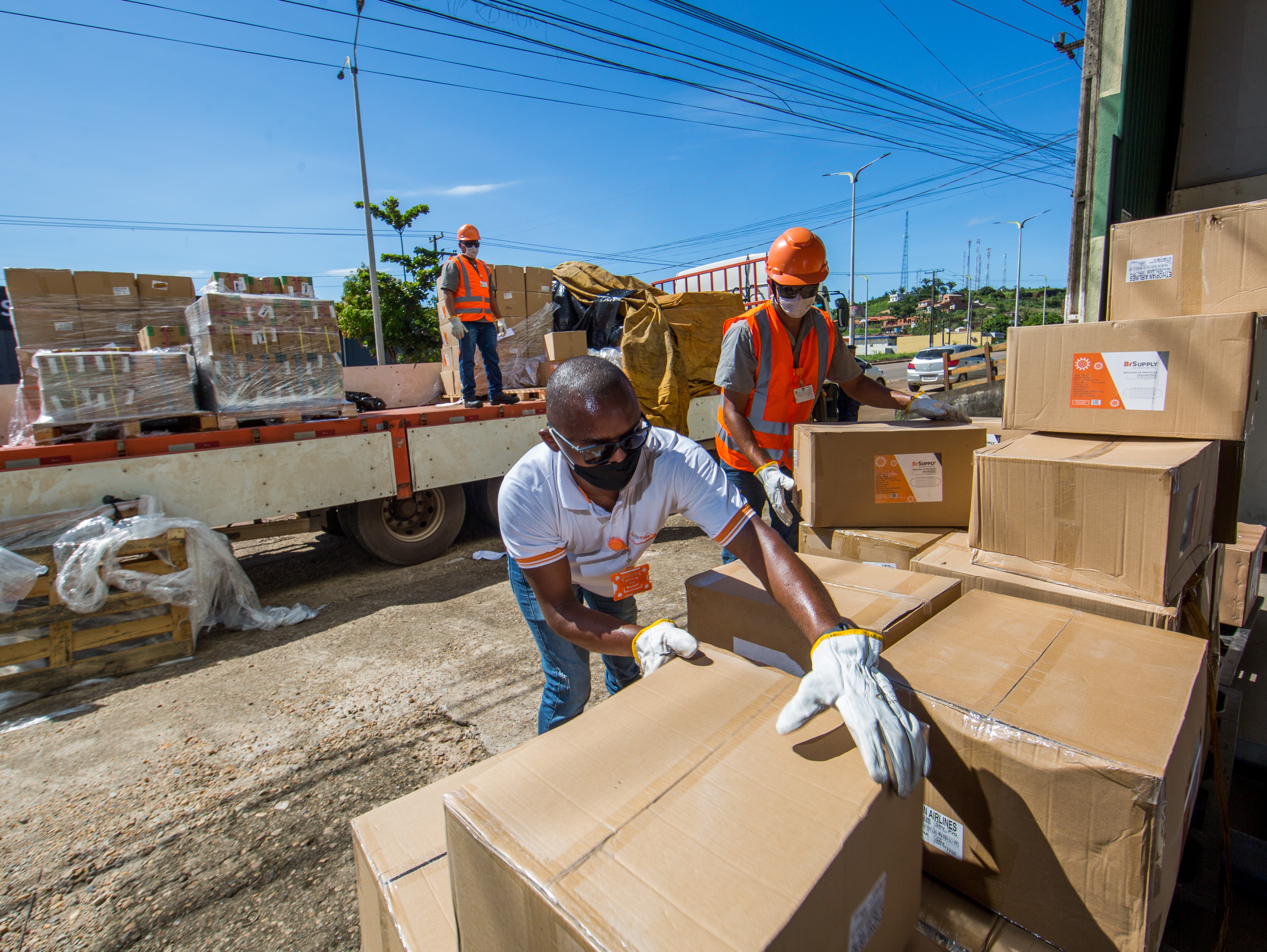 Profissionais de saúde de hospitais do sul e sudeste do Pará recebem equipamentos de proteção Profissionais de saúde de hospitais do sul e sudeste do Pará recebem equipamentos de proteção