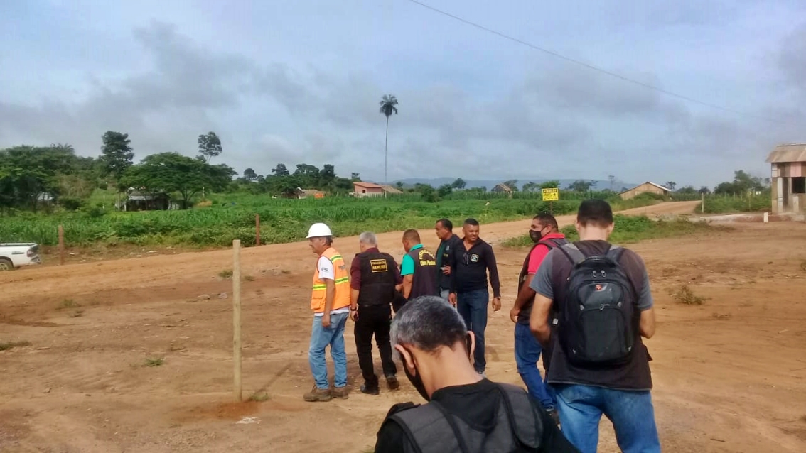 Prefeitura notifica população que ocupa área pública no Nova Carajás