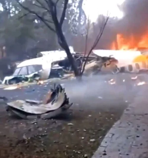 Avião com 62 pessoas a bordo cai em Vinhedo e não há sobreviventes