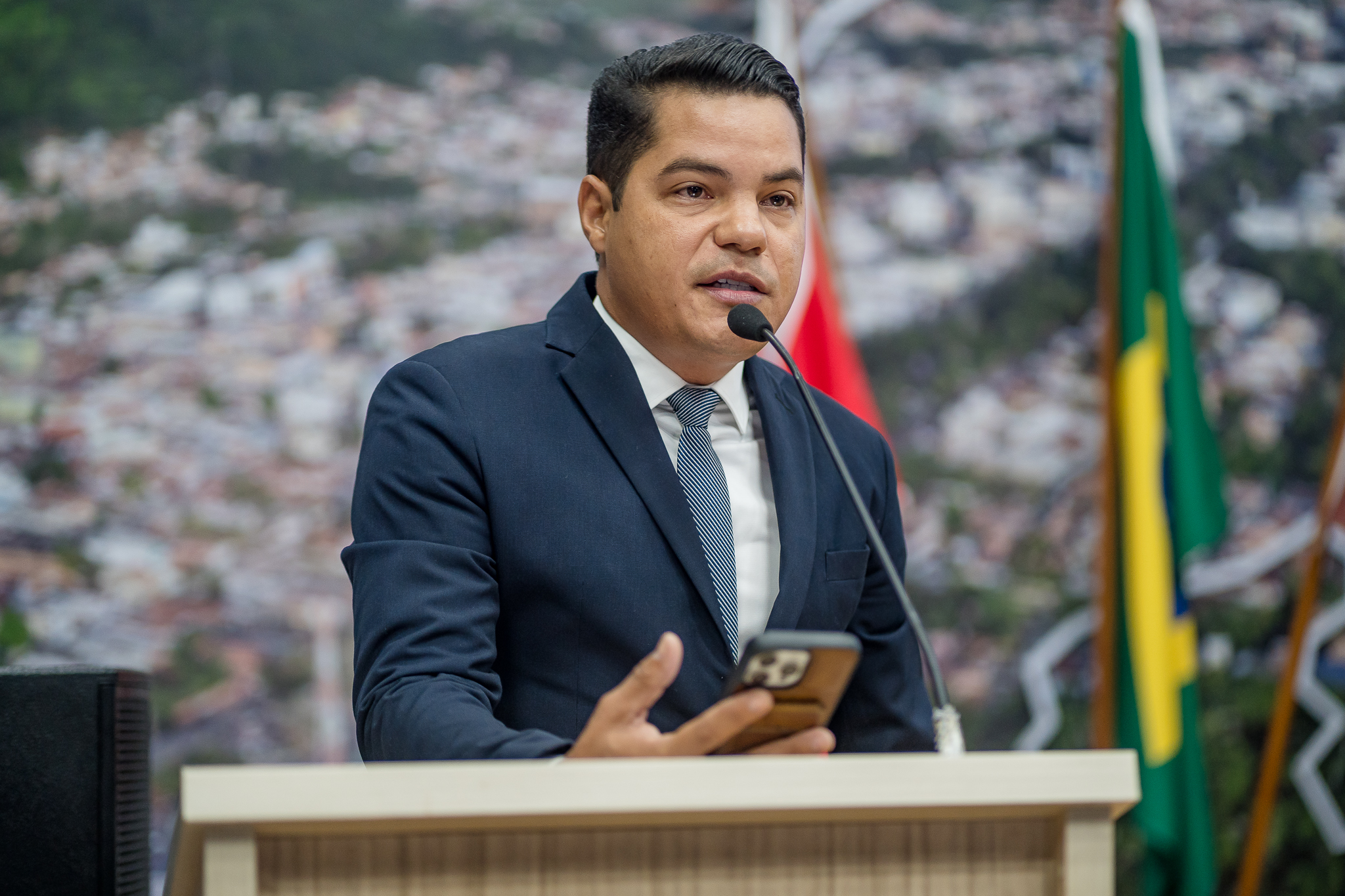 Câmara de Parauapebas aprova moções de repúdio contra empresa Águas do Pará e ocupação da Fazenda Princesa