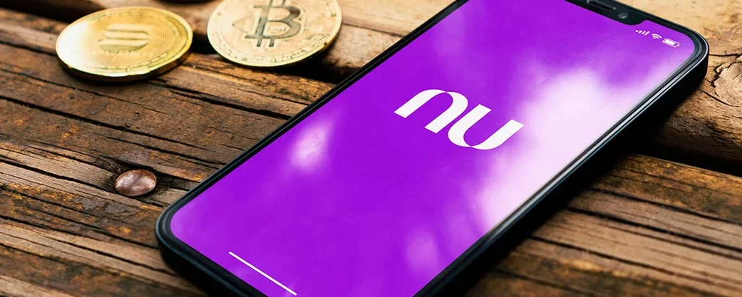 Nubank encerra rendimento automático do cashback do cartão Ultravioleta