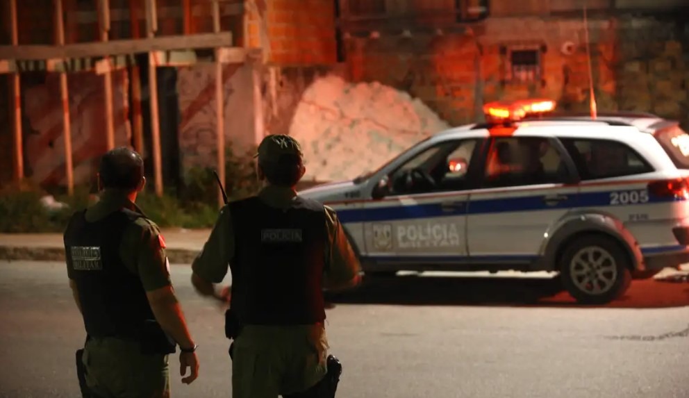 PC é isolado após disparos em quarto de motel em Belém