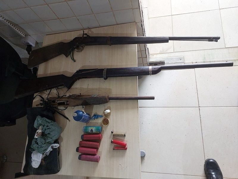 Na zona rural de Marabá vizinho ameaçado chama a PM e armas são apreendidas