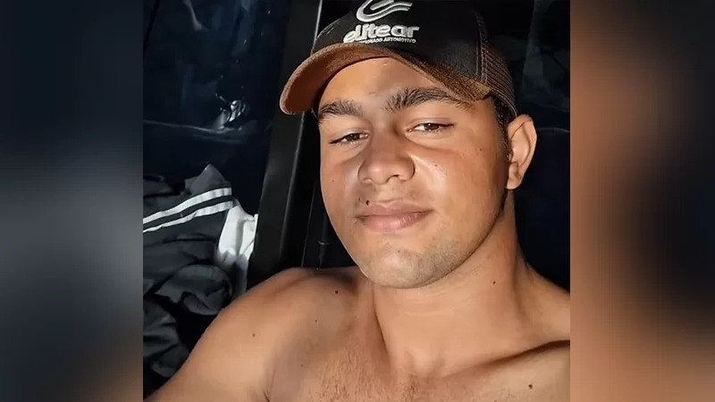 Jovem morre em grave acidente na BR-155 em Eldorado do Carajás; motorista de carreta foge