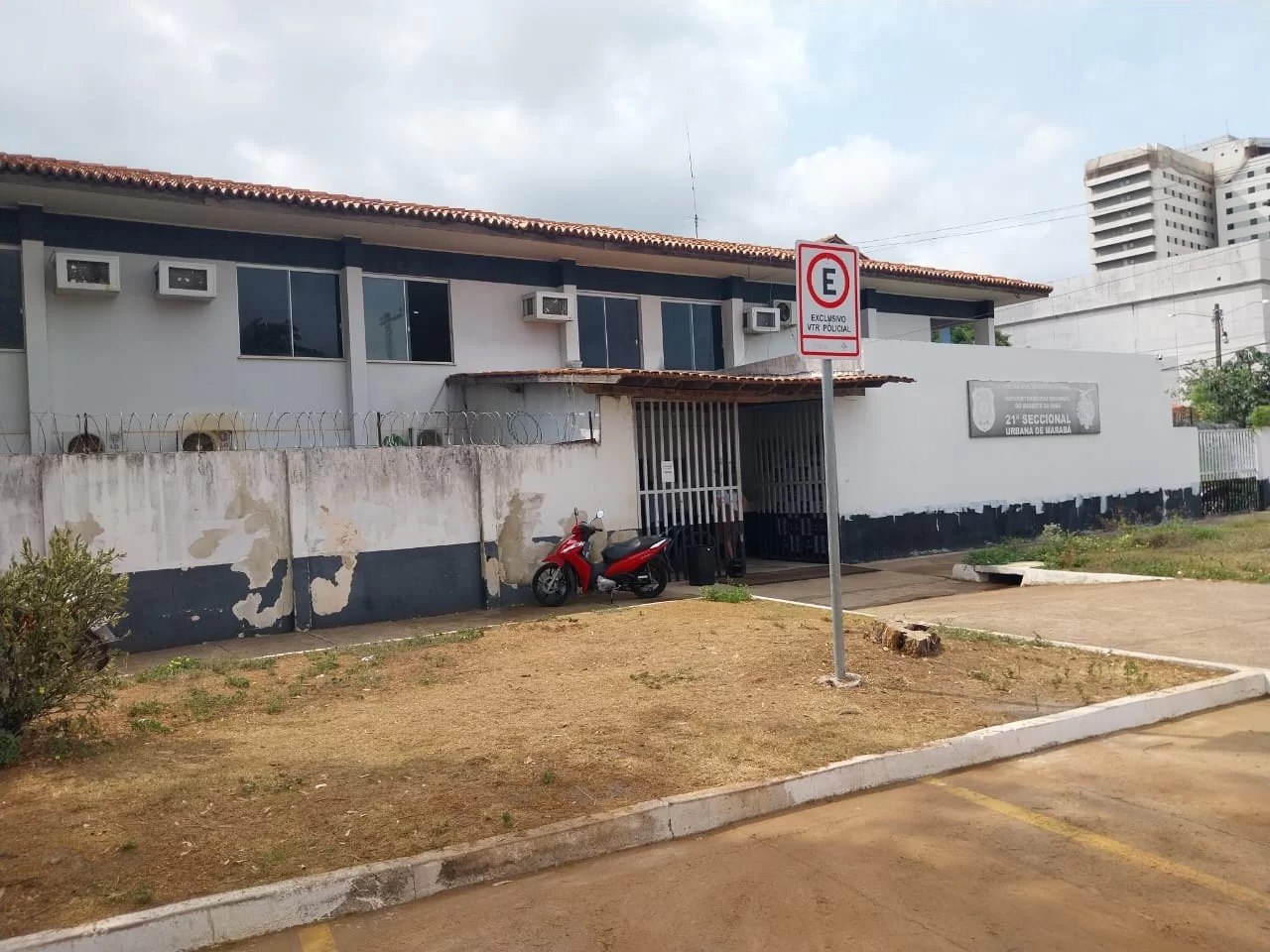 Homem é preso após esconder papelotes de crack na boca durante abordagem em Marabá