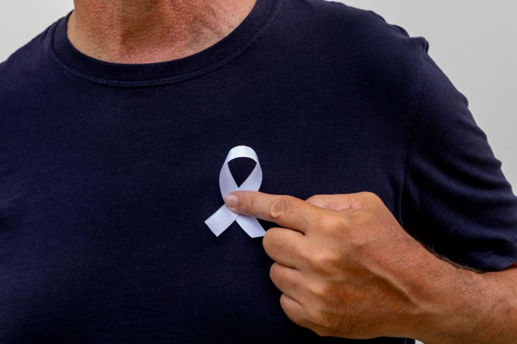 Janeiro Branco reforça o cuidado e valorização da saúde mental e da vida