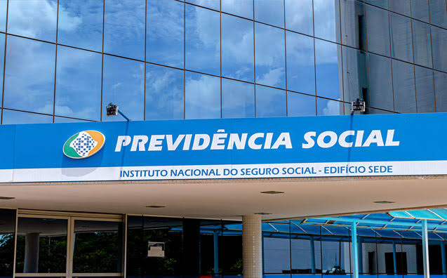 Lista SURPREENDENTE com mais de 60 profissões que podem se APOSENTAR mais cedo no INSS