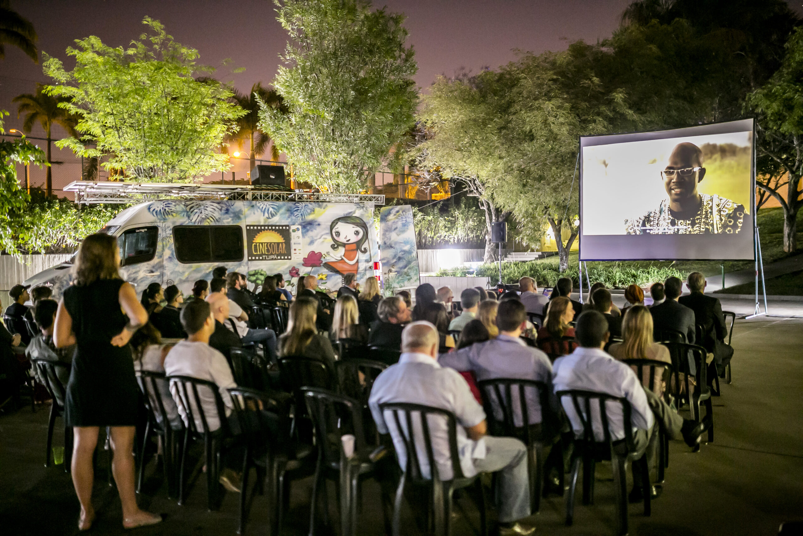 CineSolarzinho, primeiro cinema itinerante movido a energia solar, chega a Marabá e Parauapebas com sessões gratuitas para as famílias