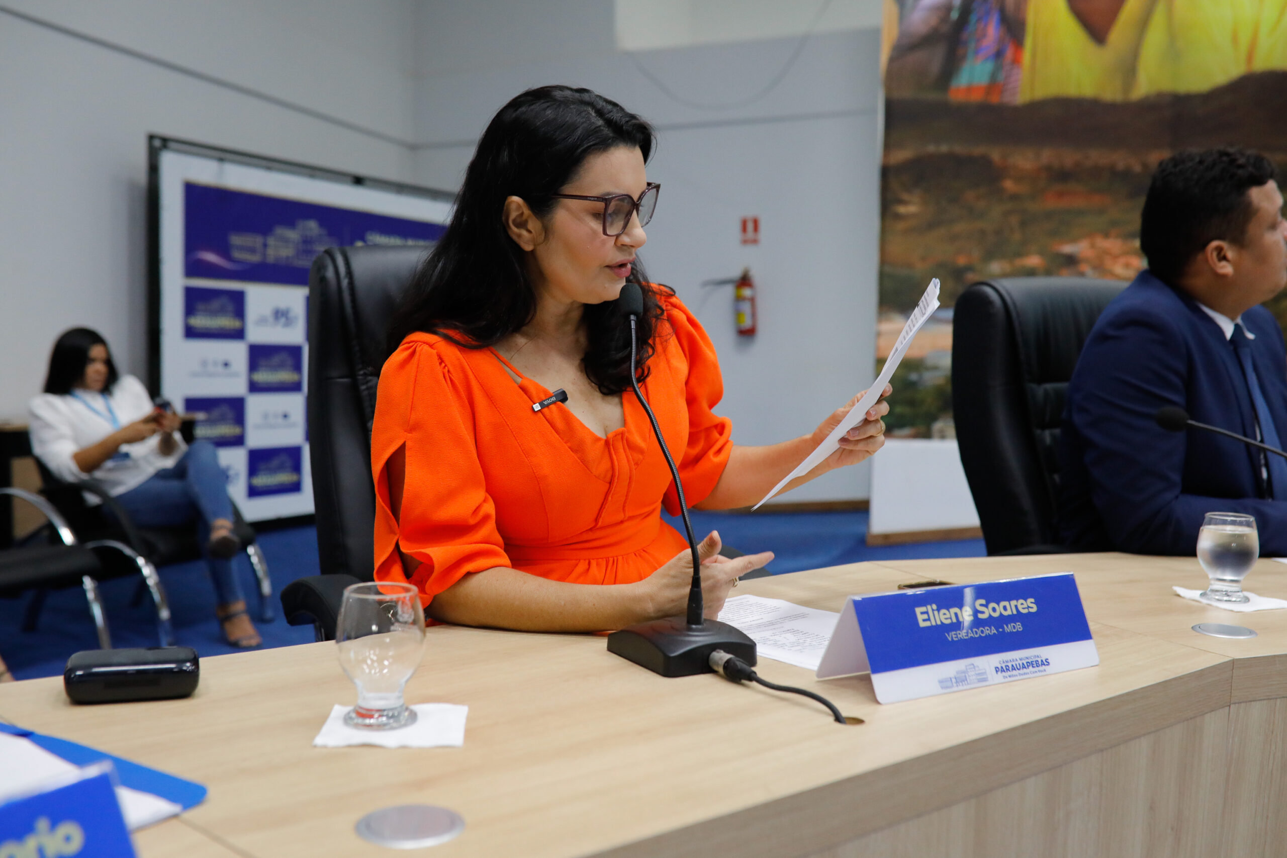 Vereadora Eliene Soares sugere que concurso público da prefeitura cobre conhecimentos específicos sobre Parauapebas
