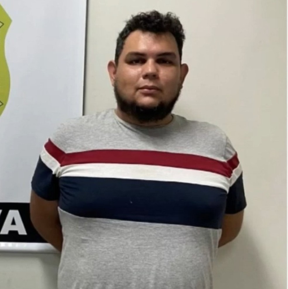 Polícia prende homem suspeito de extorquir a própria família