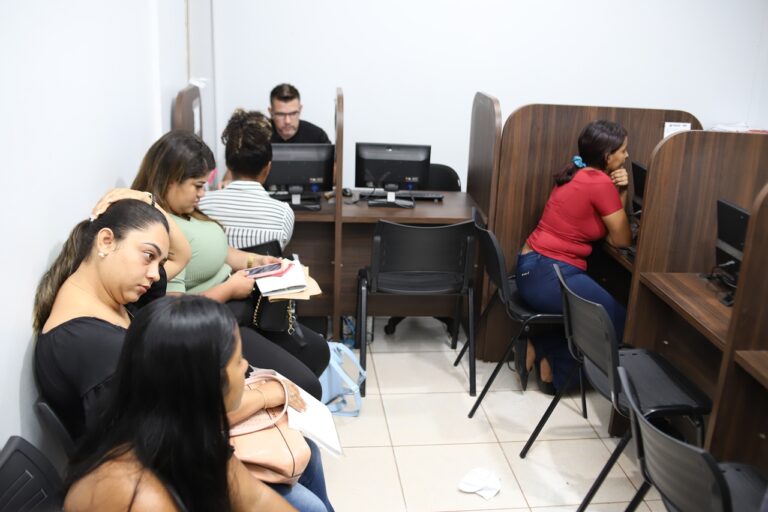 Aluguel social aumenta para R$ 600 e beneficiários precisam atualizar o cadastro