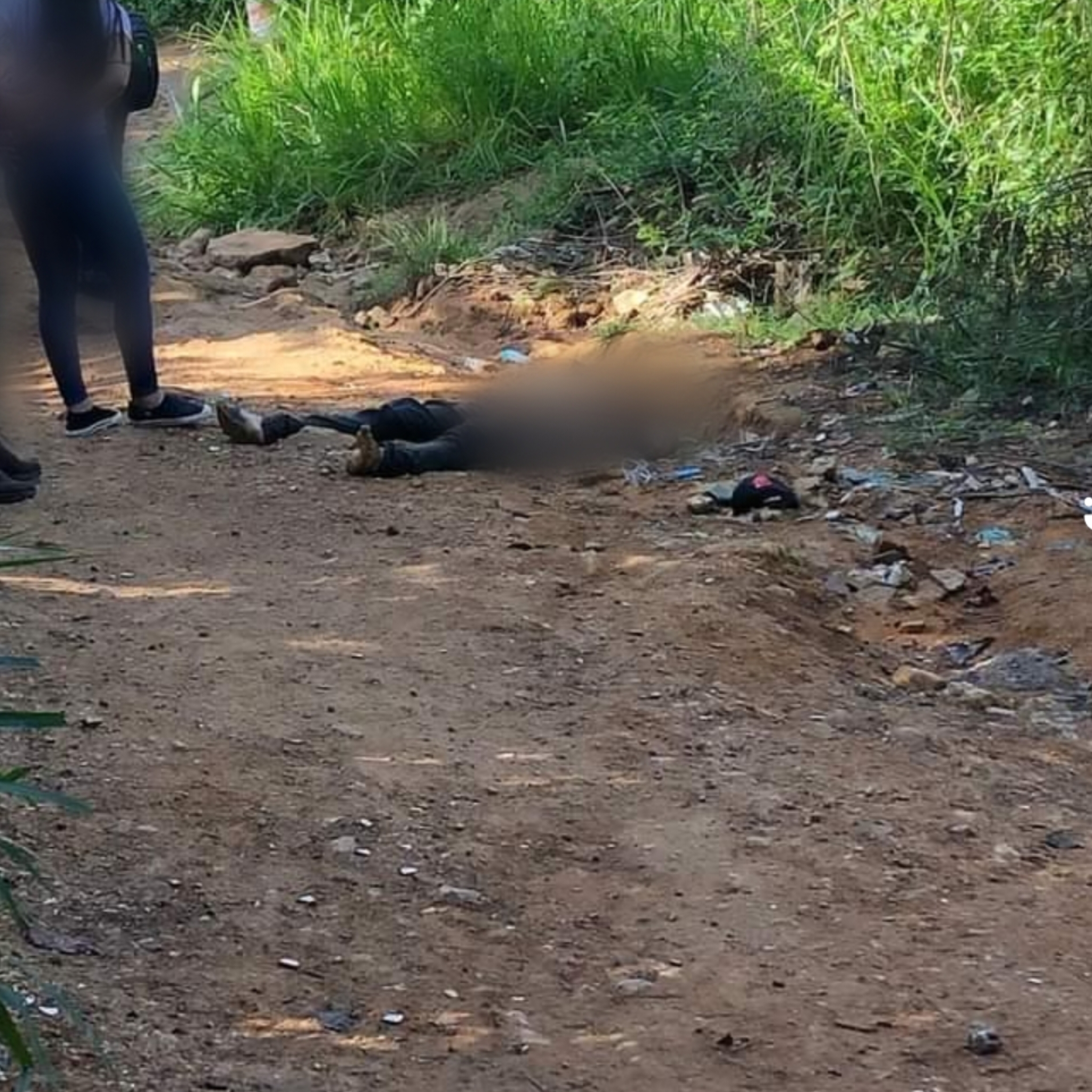 Morador encontra homem morto no Bairro Bela Vista em Parauapebas; vítima pode ter sido morta a pedradas