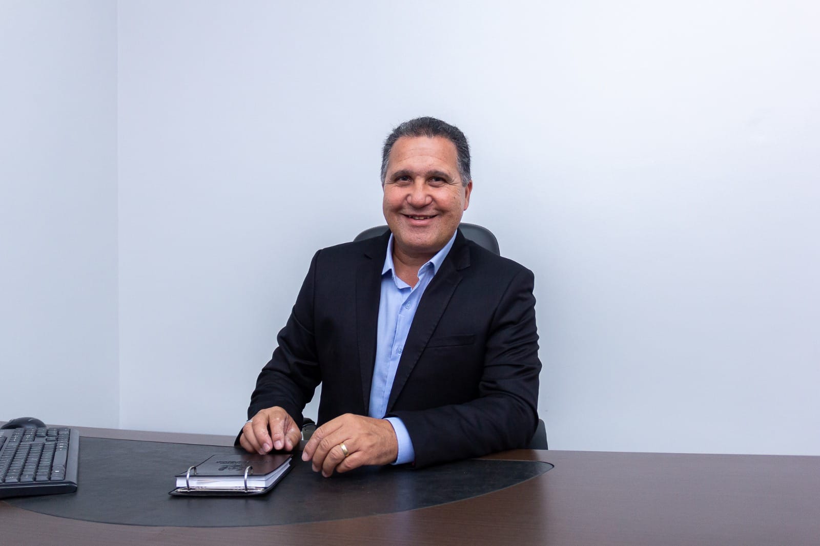 Anderson Moratório é empossado no cargo de vereador da Câmara Municipal de Parauapebas