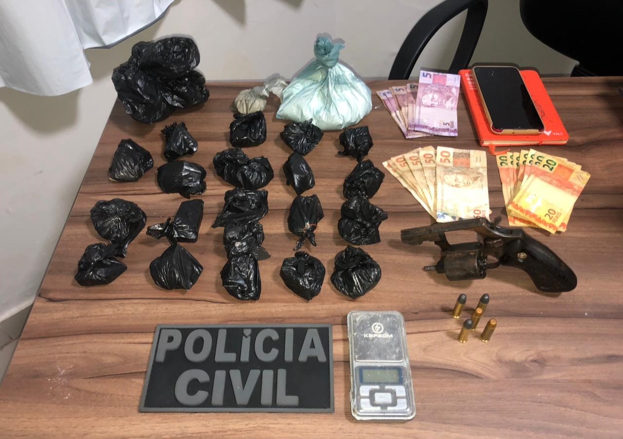 Drogas e arma são apreendidos em Parauapebas