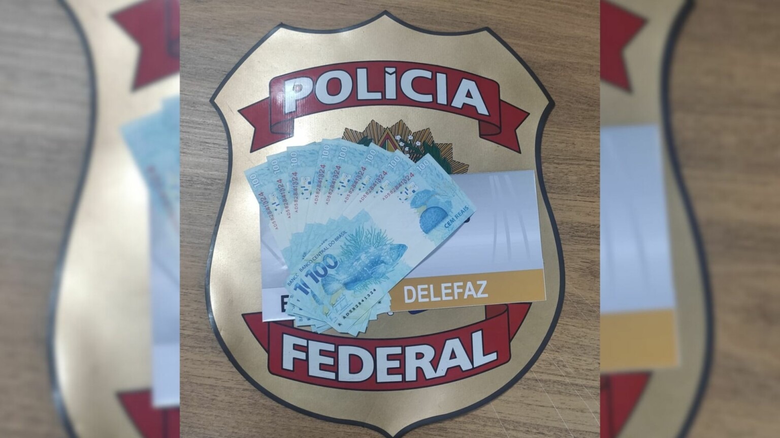 Polícia Federal prende duas pessoas suspeitas de encomendar R$ 1 mil em notas de dinheiro falso, em Belém