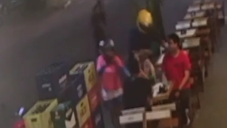 Casal é preso após diversos assaltos