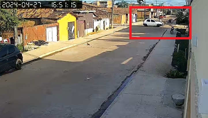 Sem CNH e com carro de outra pessoa, homem atropela e mata idoso
