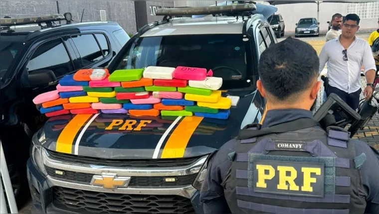 PRF apreende 75kg de drogas em veículos que estavam em Belém