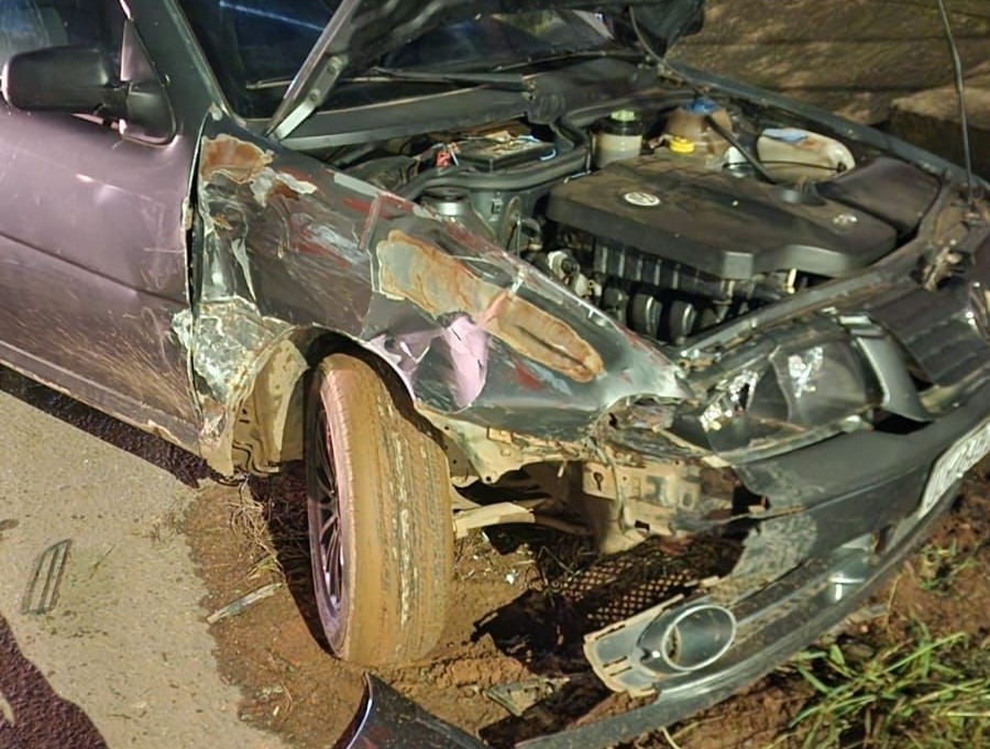 Homem atropela ex-companheira, bate em viatura da polícia e é preso em Parauapebas
