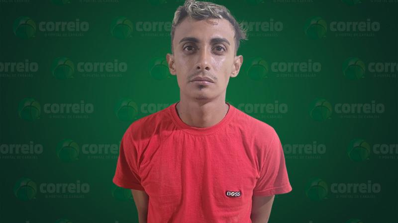 Homem é preso ao ser visto tentando invadir residência pelo telhado