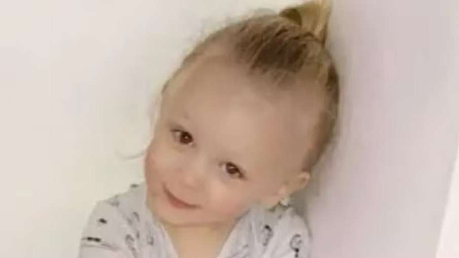 Menina de 6 anos morre em incêndio causado por vape