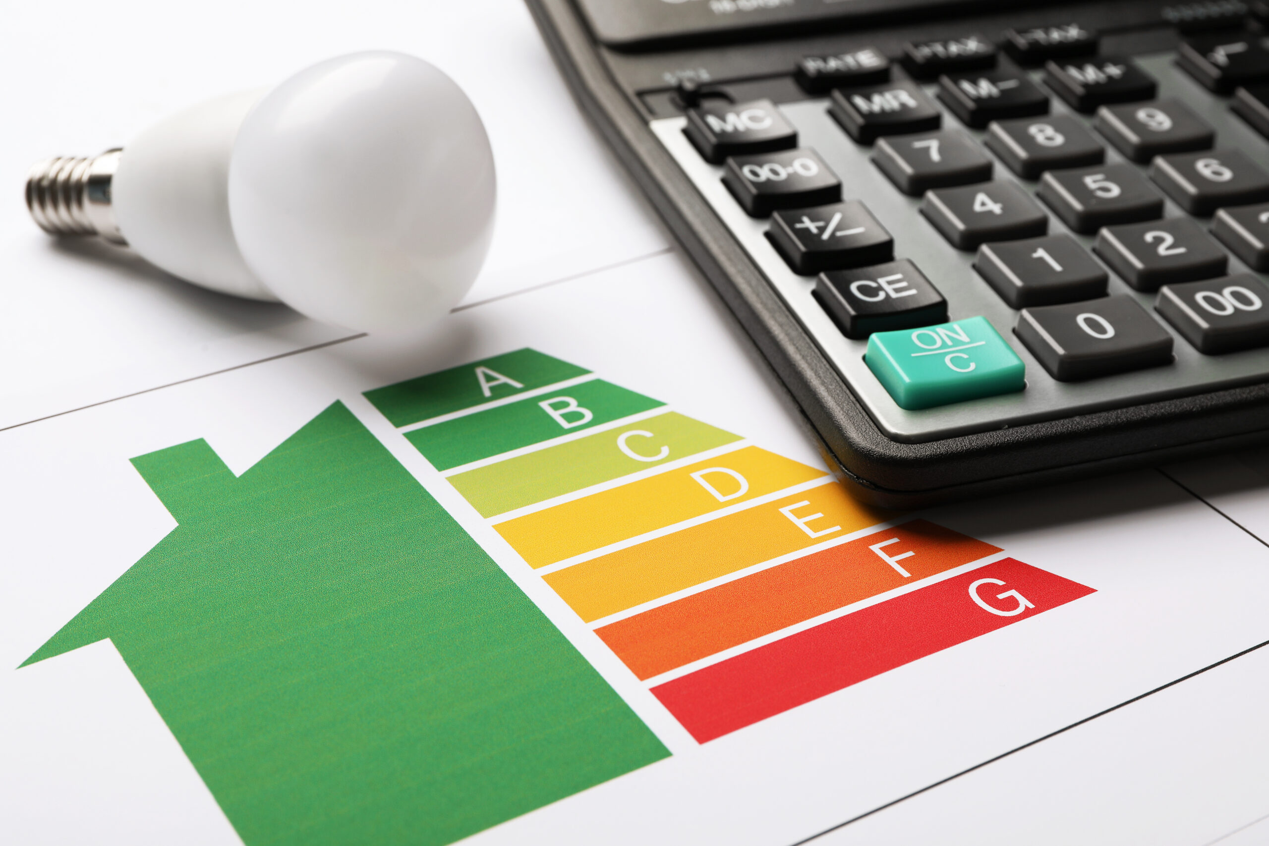 Entenda como o valor final da conta de luz é calculado