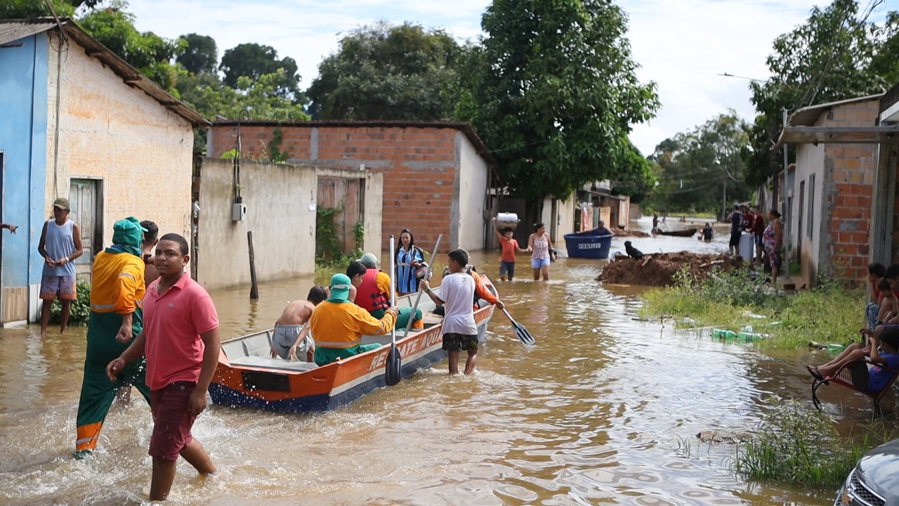 Defesa Civil já fez mais de 200 mudanças de famílias atingidas pelas chuvas em Parauapebas