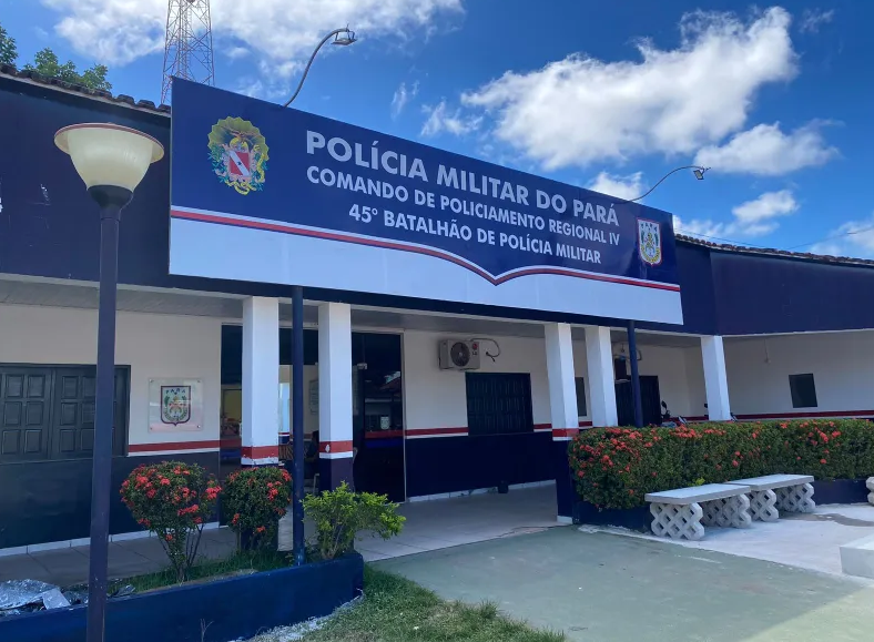 Jovem é preso após ser flagrado vendendo droga em Tailândia