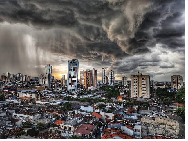Chuva noturna traz esperança e alívio para Belém depois de quase três semanas de seca