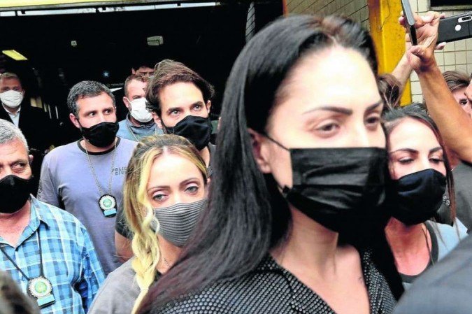 Mãe do menino Henry é isolada com coronavírus em hospital penitenciário