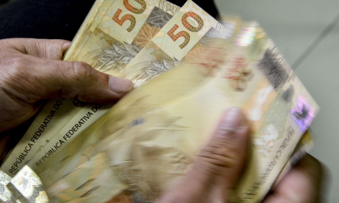 Inflação oficial fica em 0,26% em setembro, diz IBGE