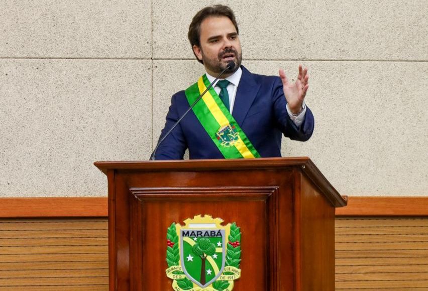 Prefeito de Marabá dispensa salário de 35 mil reais