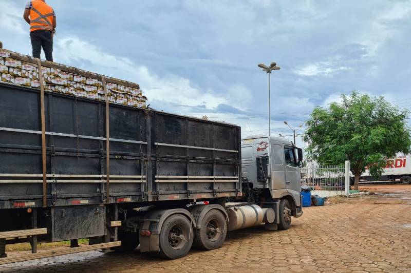 Sefa apreende mais de 140 mil latas de cerveja em Dom Eliseu
