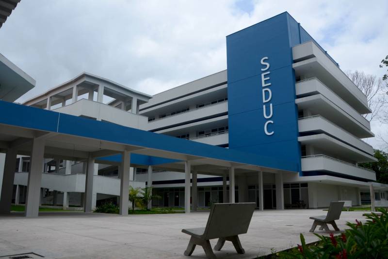 Seduc abre PSS para cadastro de reserva de engenheiros, arquitetos e contadores; salário pode chegar até R$ 6.569,81