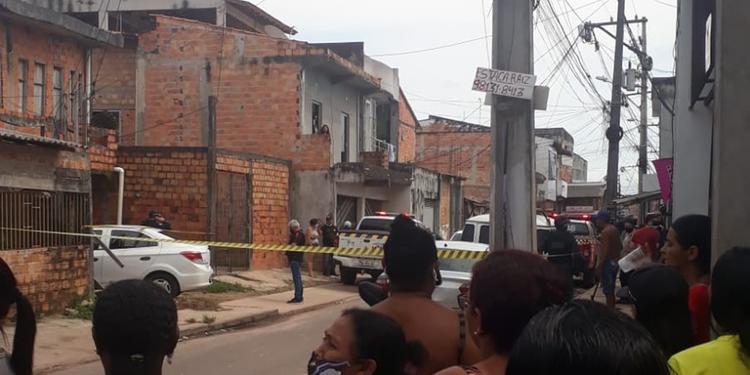 Homem esquizofrênico mata a própria mãe dentro de casa