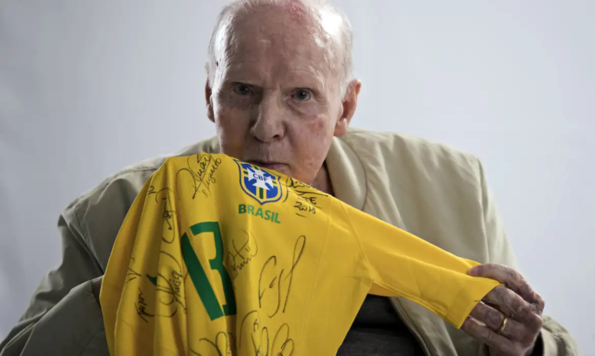 Morre Zagallo, ex-jogador e ex-treinador da seleção brasileira