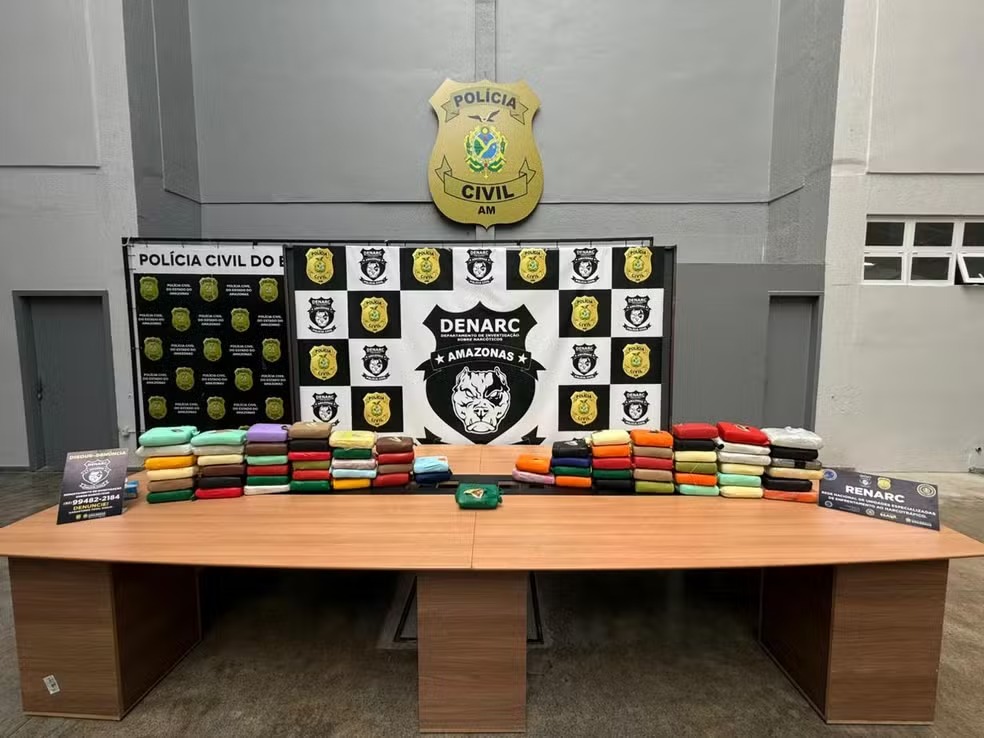 Homem é preso com 84 kg de drogas em caminhão-cegonha em Manaus
