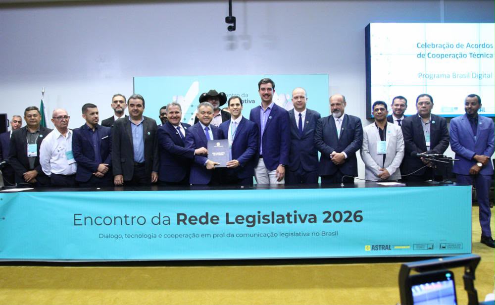 Parauapebas faz história em Brasília: assinado acordo com a Câmara Federal para a implantação da TV Câmara