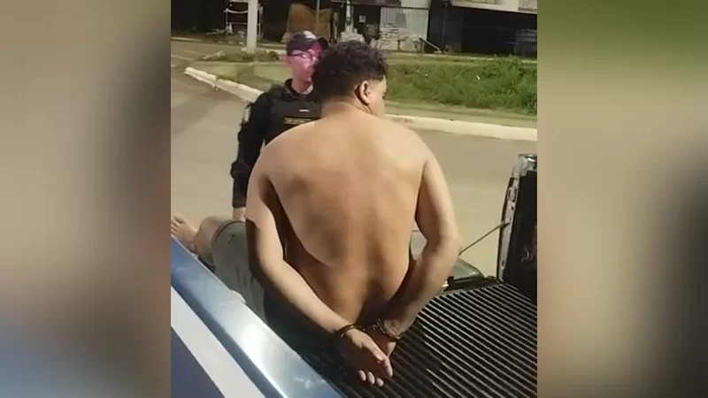 Mulher pede socorro à Guarda Municipal e homem armado com faca é preso em Parauapebas