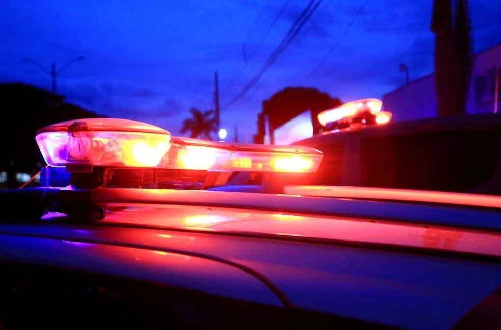 Homem é preso com arma, drogas e mais de R$ 1,6 mil em Marabá